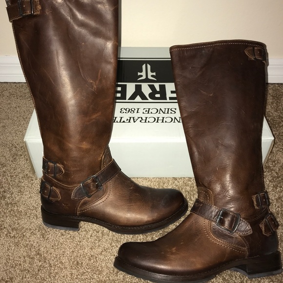 Frye Shoes - Frye Veronica Back ZIP Boot